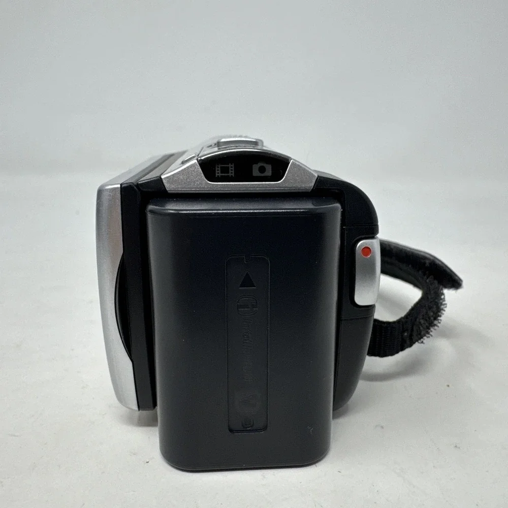 Sony Handycam DCR-SX63 16GB Camcorder Silver Bundle All Cords Memory Card & Case